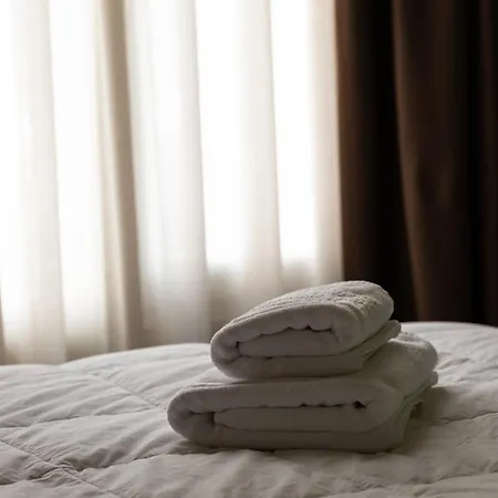 Hotel 4r Colombo 3*