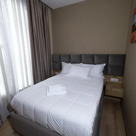 4r Colombo Hotel 3*