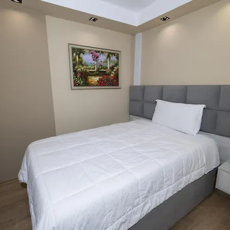 Hotel 4r Colombo 3*
