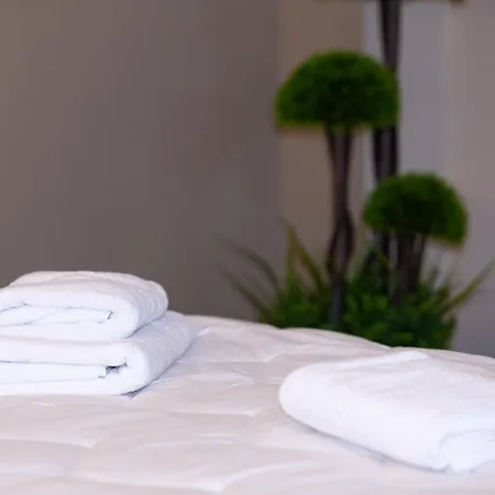 4r Colombo Hotel Tirana