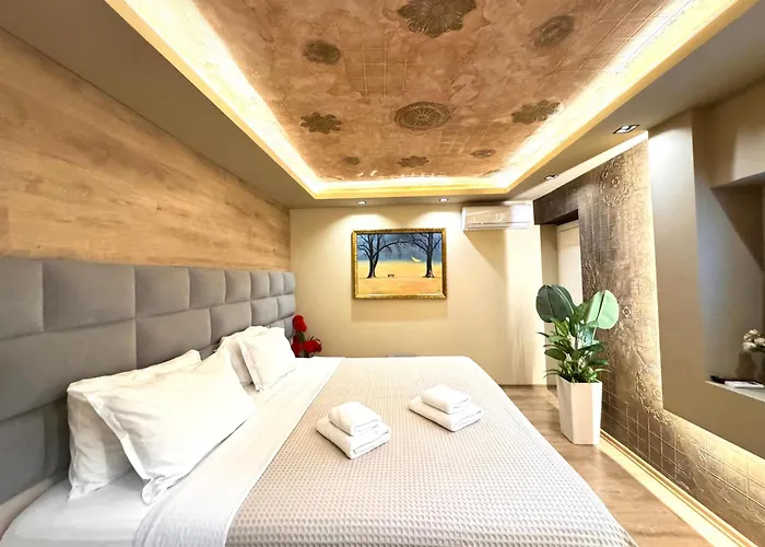 4r Colombo 3* Τίρανα