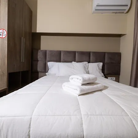 Hotel 4r Colombo 3*