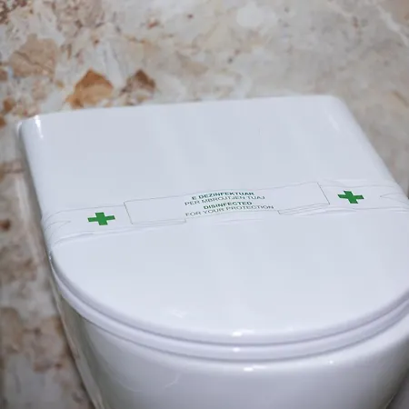 4r Colombo 3* Τίρανα