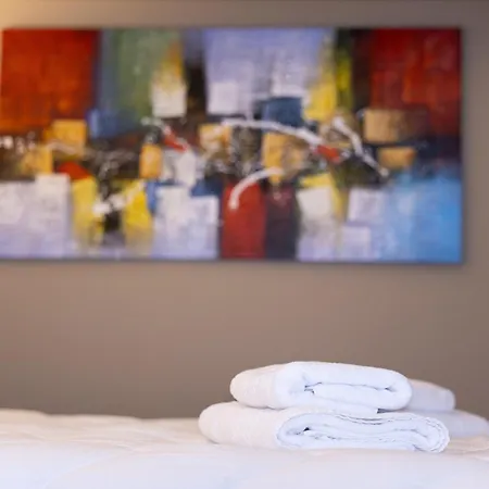 4r Colombo Τίρανα