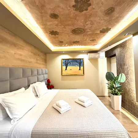 4r Colombo 3* Τίρανα