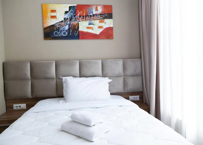 4r Colombo Hotell Tirana