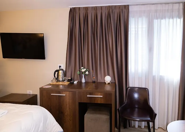 Hotell 4r Colombo Tirana