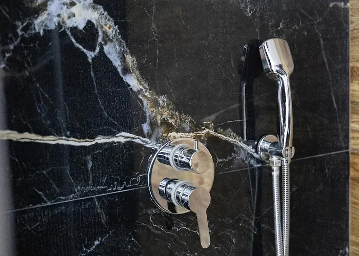 4r Colombo Hotell 3*